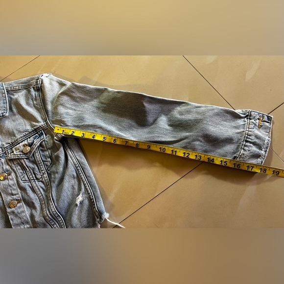 Jean jacket Hadid denim jacket with white stars. logo HADID on the back - Picture 16 of 16